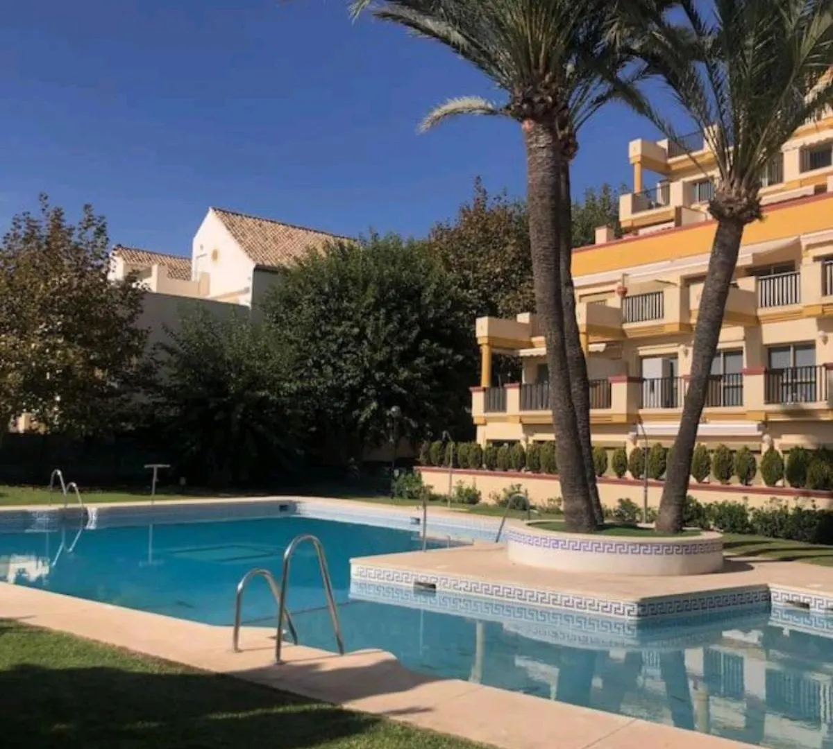 Modern Beachside Apartment Marbella